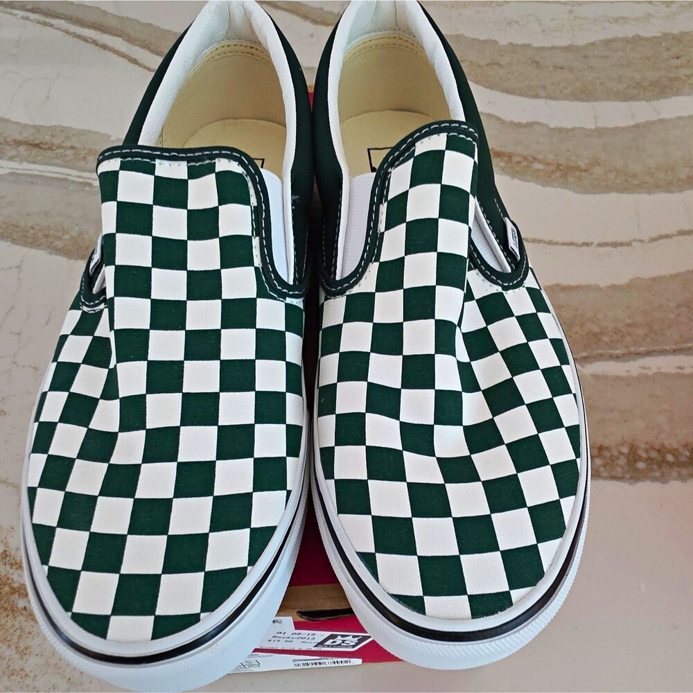 VANS Classic Slip-On Color Theory Green/White Checkerboard Canvas Men's 10.5